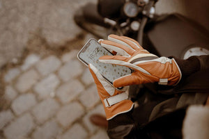 Wildust Sisters 70's Stripes Camel Gloves