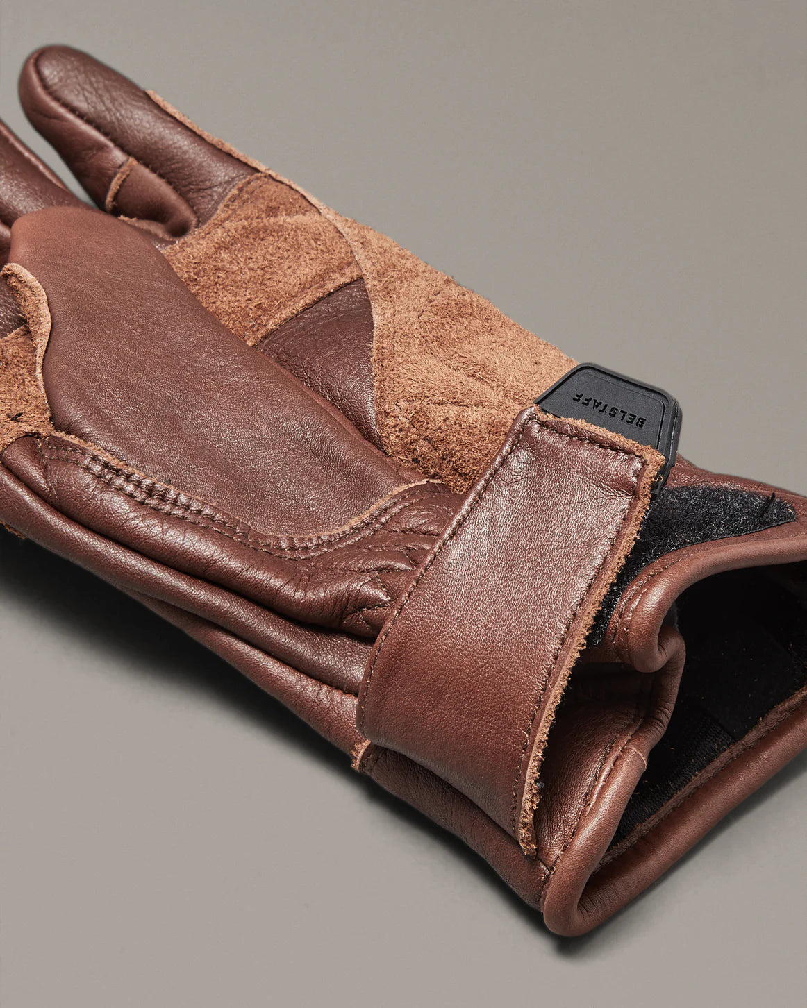 Belstaff Clinch Glove Tan - Salt Flats Clothing
