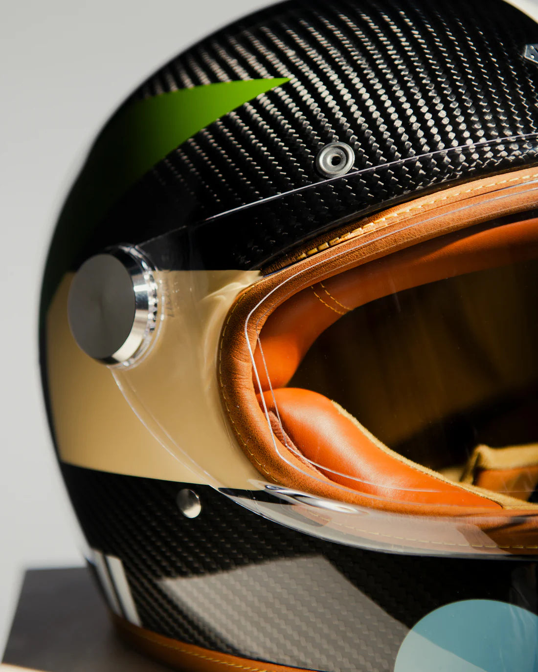Hedon Heroine Racer 2.0 ECE 22.06 Full Face Motorcycle Helmet - Bauhaus - Salt Flats Clothing
