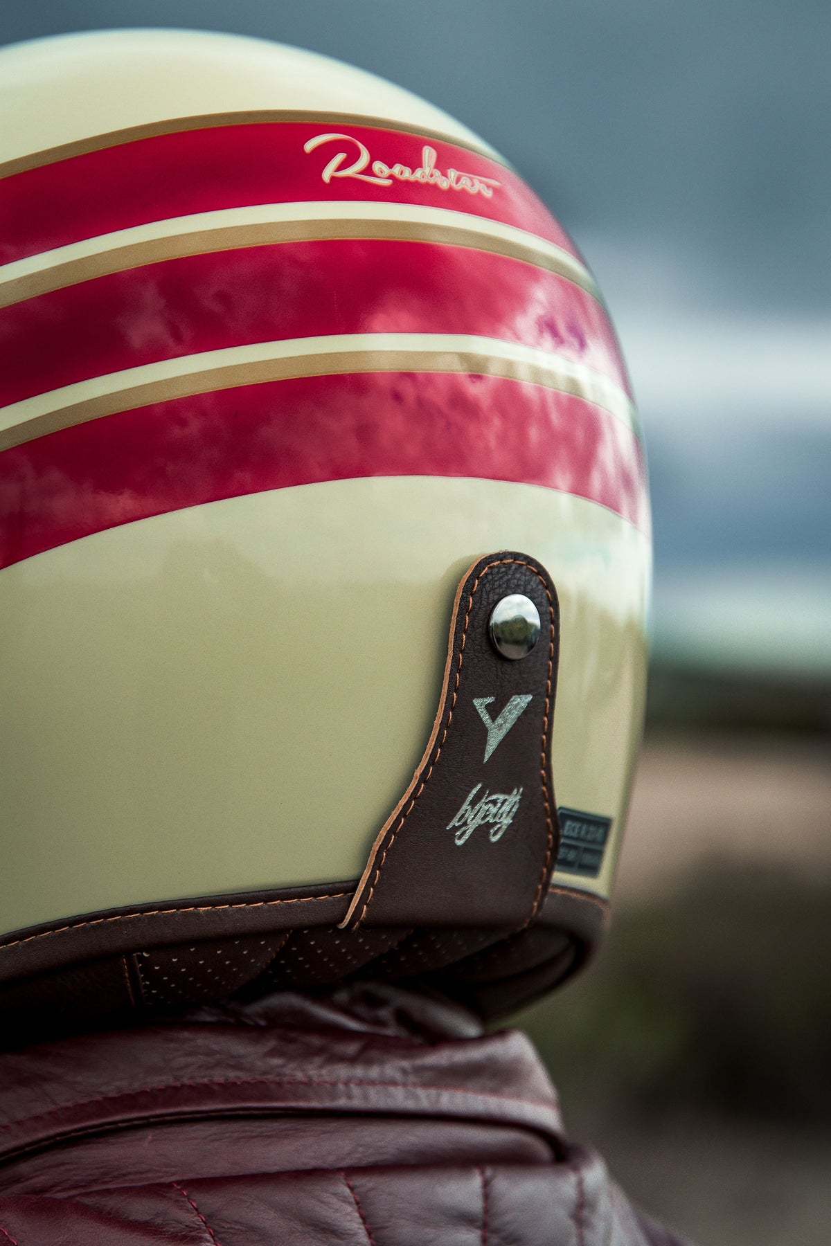 ByCity Roadster II Full Face Helmet - Wing Cream Red R22.06